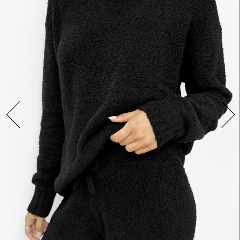 Splendid Fuzzy Soft Pajama/Lounge Set